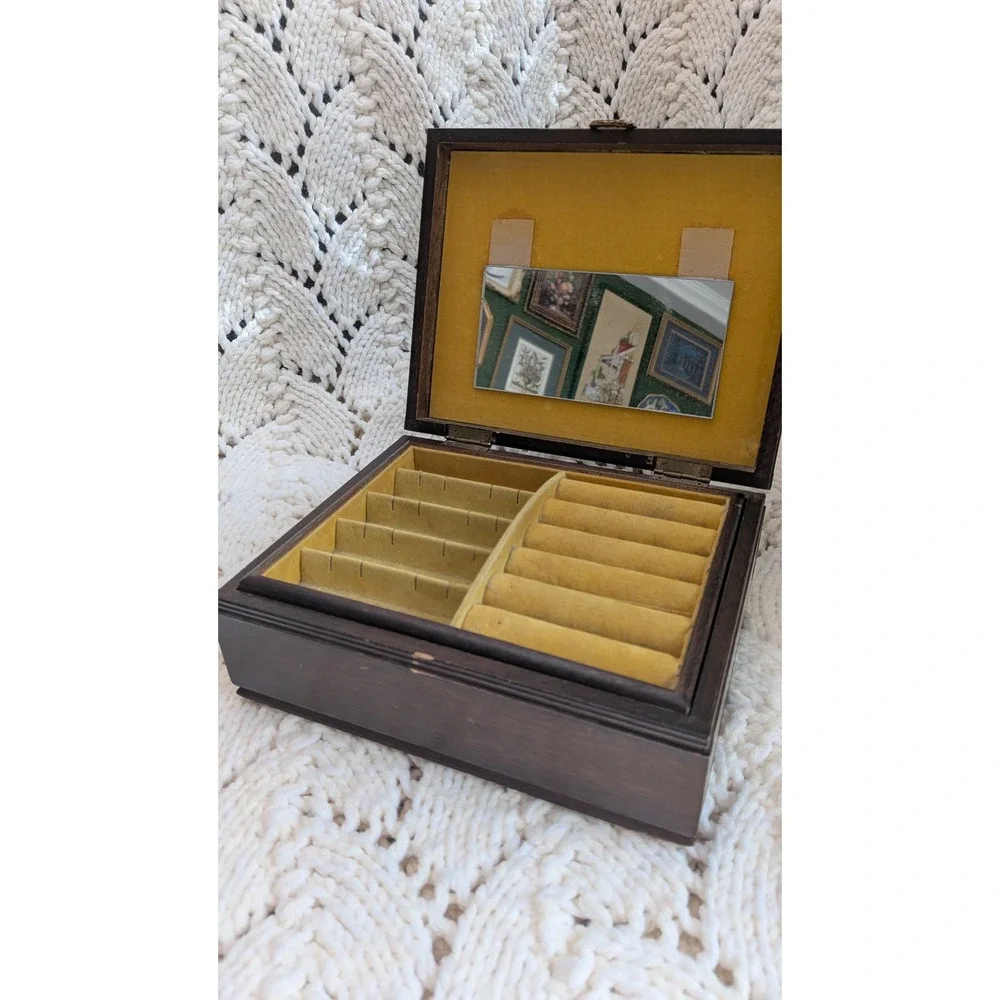 N/A vintage wooden